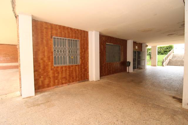 Local comercial en Venta en Torrelaguna