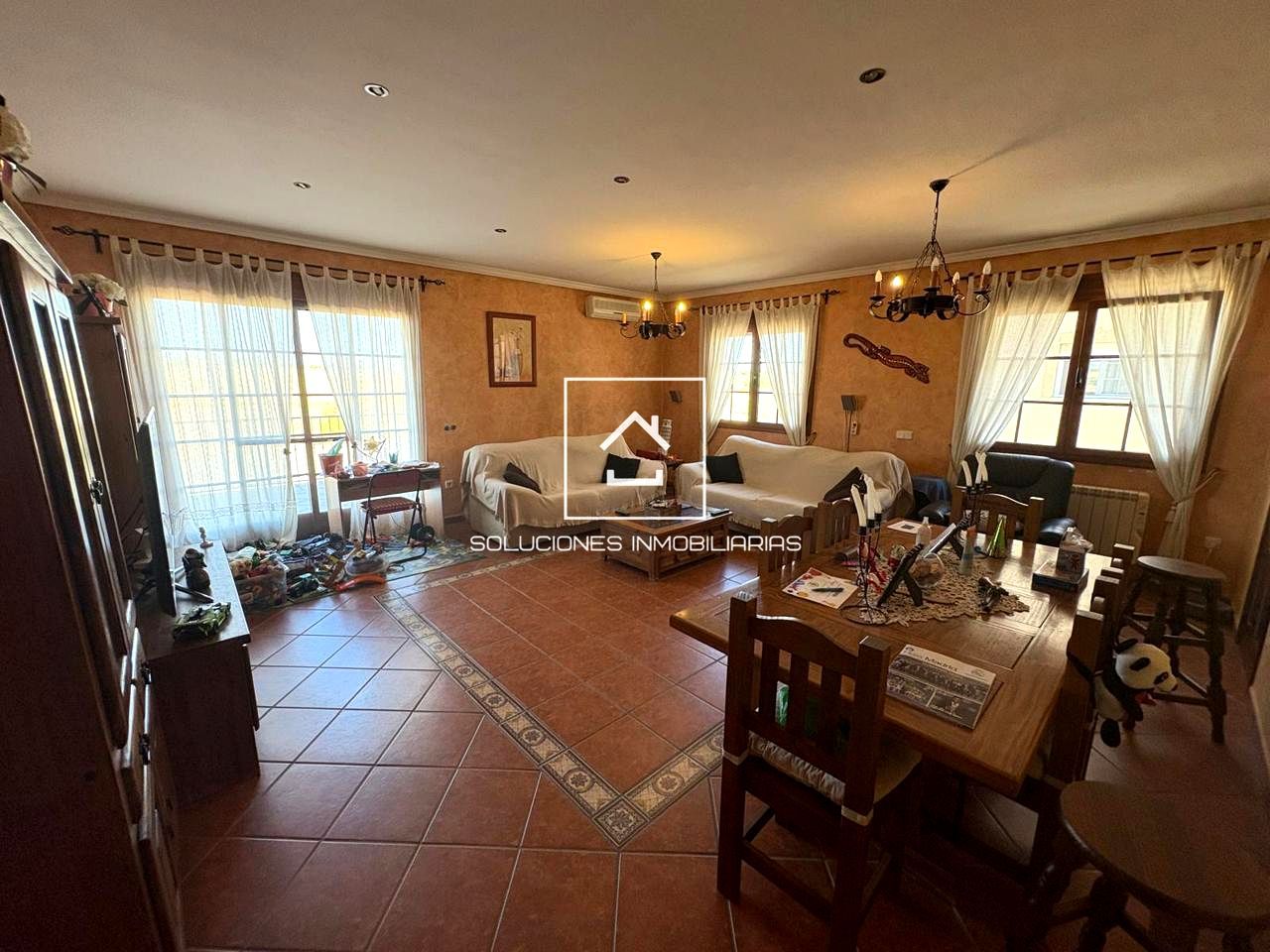 Living room of House or chalet for sale in Colmenar de Oreja  with Air Conditioner, Private garden and Terrace