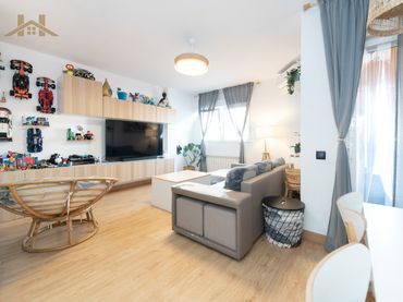 Appartamento con ascensore in vendita a Plaza de Vicente Aleixandre 9