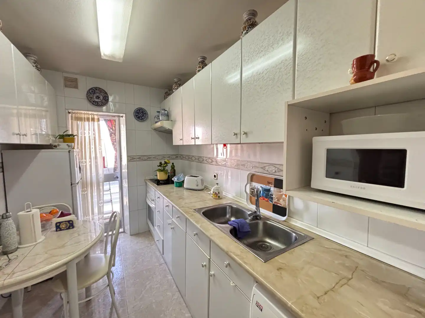 Cocina de Piso en venta en Madrid con Calefacción, Terraza y Amueblado