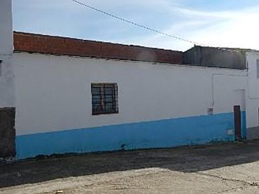 Nau industrial en venda a Santiago del Campo