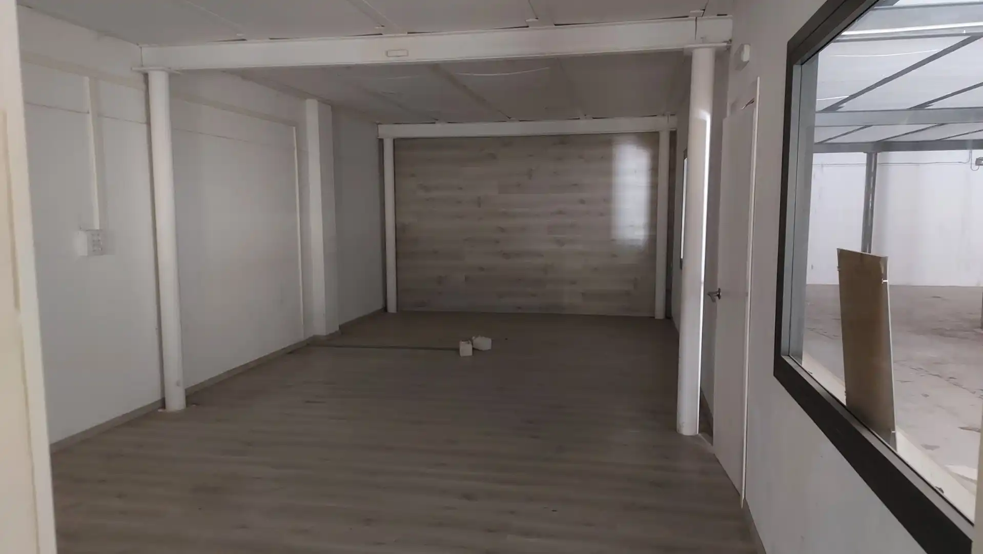 Local comercial en alquiler en Carrer del Llevant, imagen 4