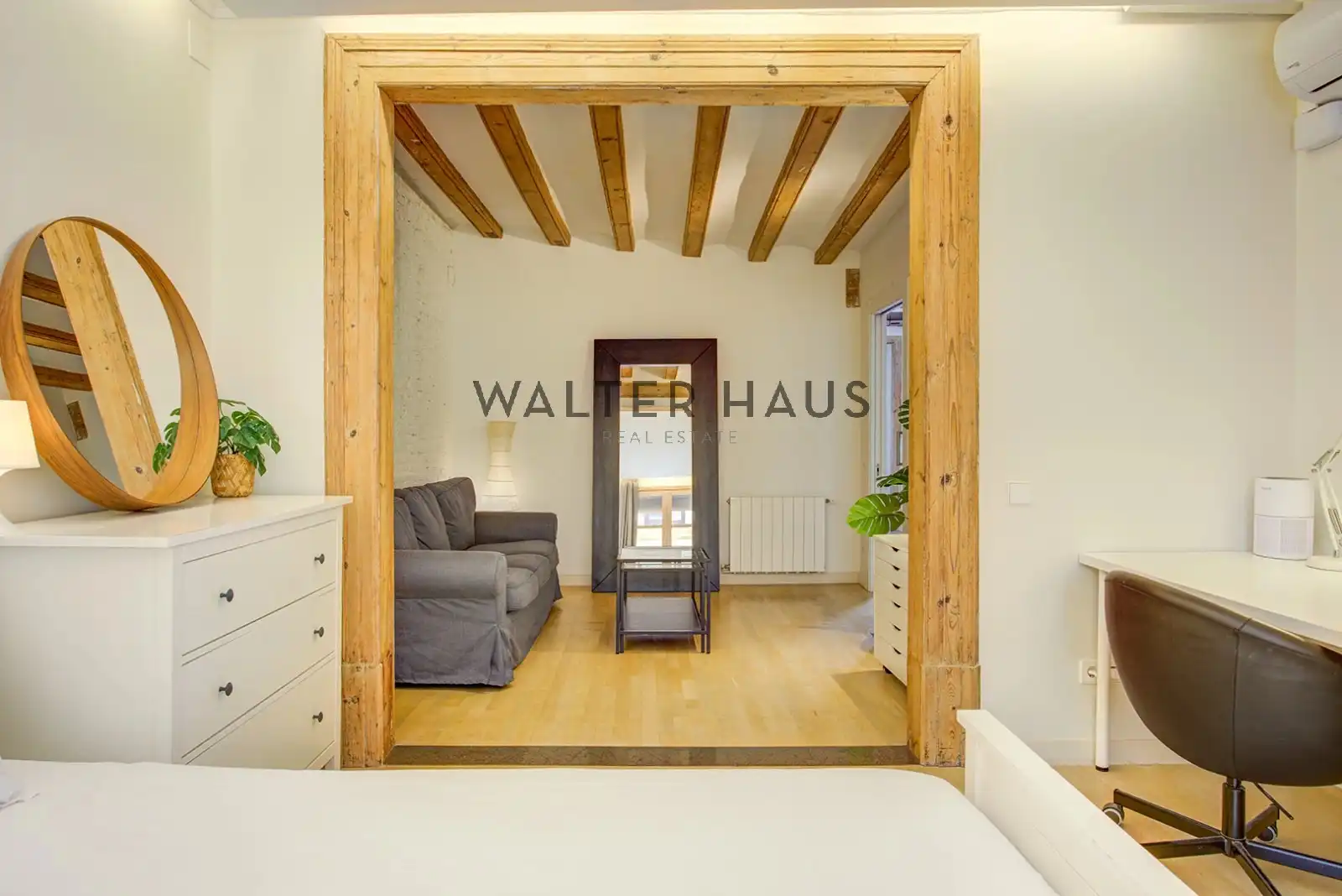 Piso en venta en Barcelona con Aire acondicionado, Calefacción y Amueblado