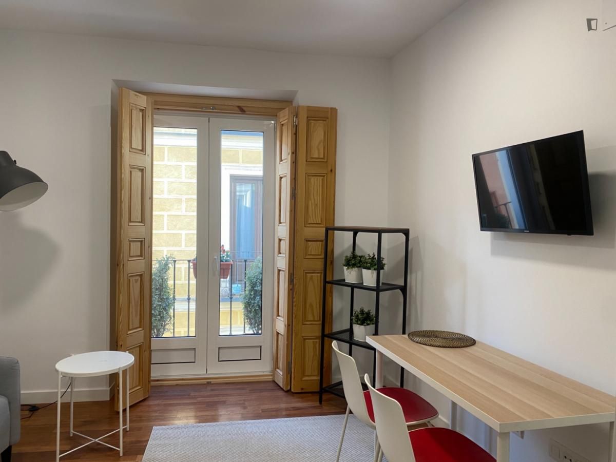Apartament de lloguer a Embajadores - Lavapiés