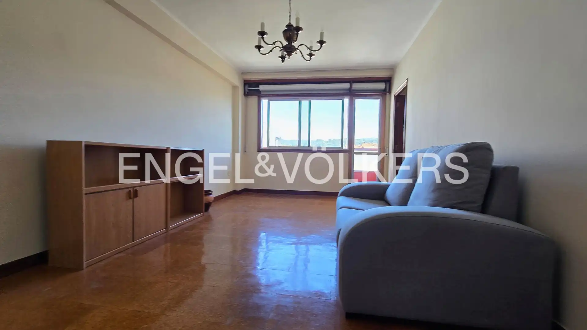 Sala de estar de Piso en venta en Vigo  con Calefacción y Balcón