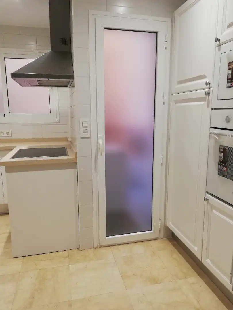 Cocina de Apartamento de alquiler en Málaga con Aire acondicionado, Calefacción y Amueblado