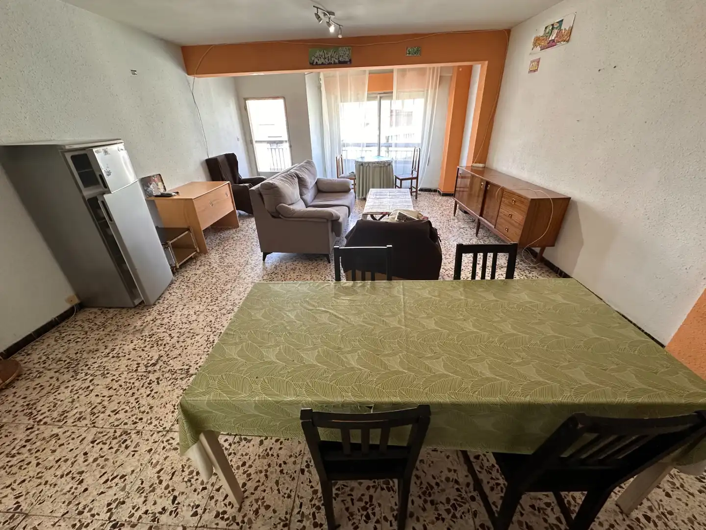 Living room of Flat for sale in Cuenca  with Heating, Terrace and Furnished