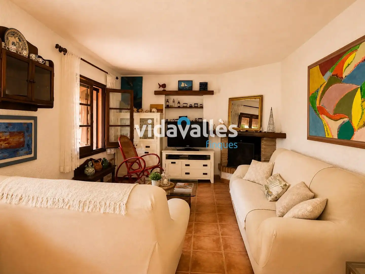 Sala d'estar de Casa adosada en venda en Calonge i Sant Antoni amb Jardí privat, Terrassa i Internet