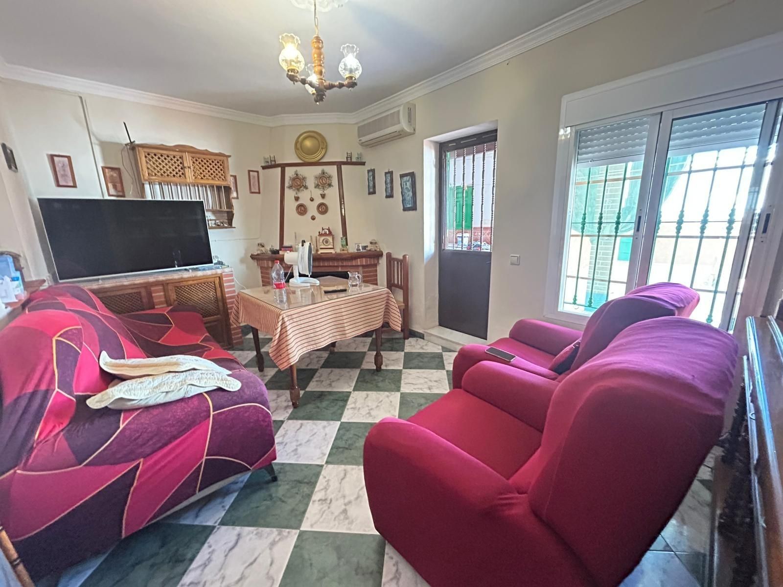 Sala de estar de Casa o chalet en venta en Antequera con Aire acondicionado, Calefacción y Trastero