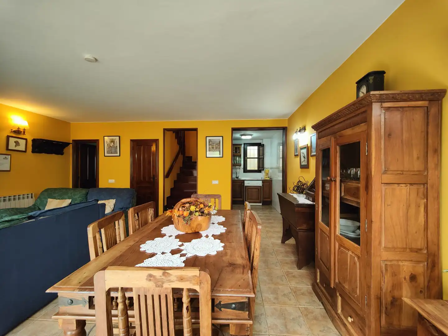 Comedor de Casa o chalet en venta en Quirós con Jardín privado, Amueblado y Balcón