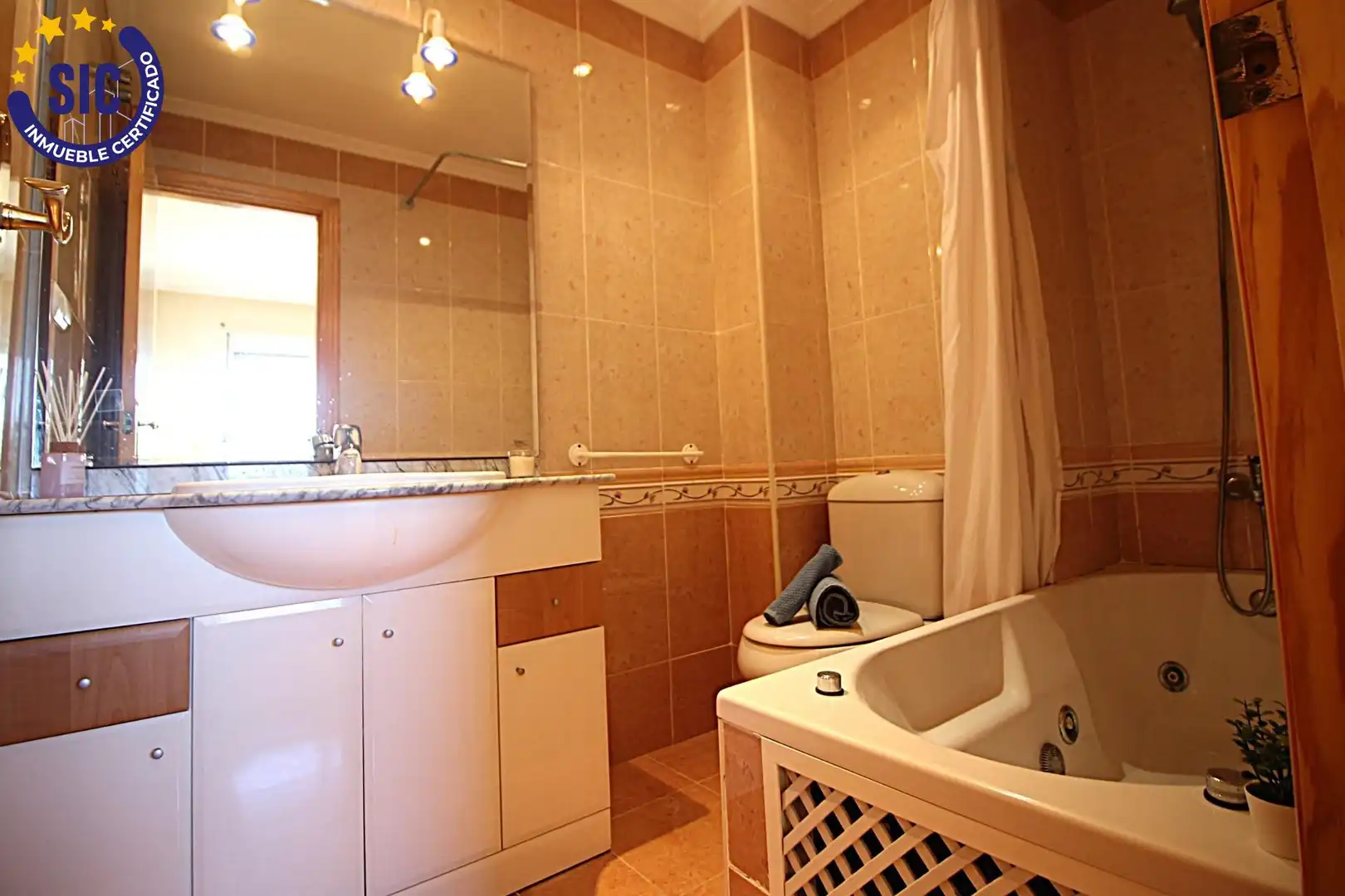 Bany de Apartament en venda en Oropesa del Mar / Orpesa amb Aire condicionat, Terrassa i Moblat