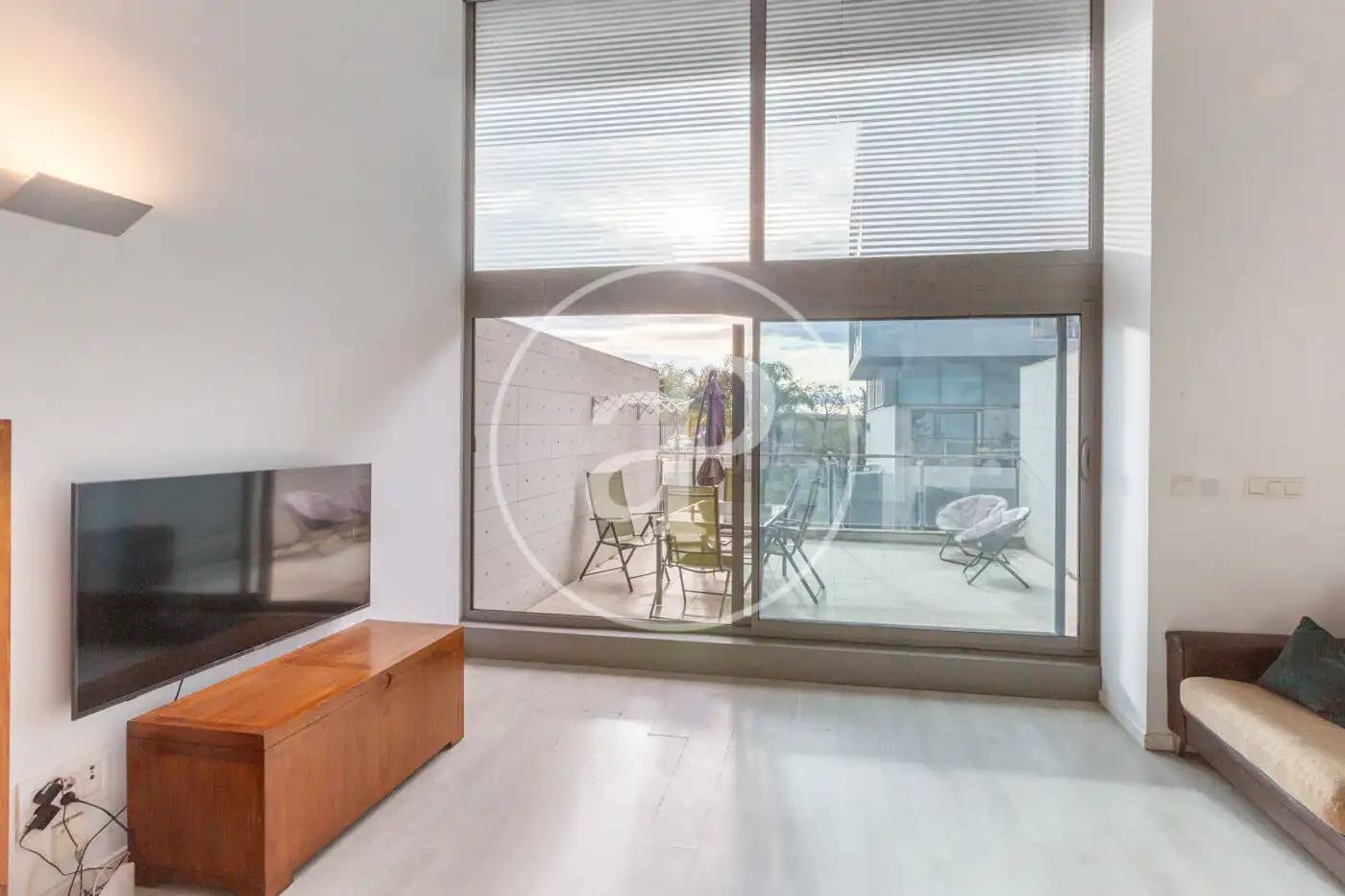 Living room of Flat for sale in Valencia  with Air Conditioner, Heating and Terrace