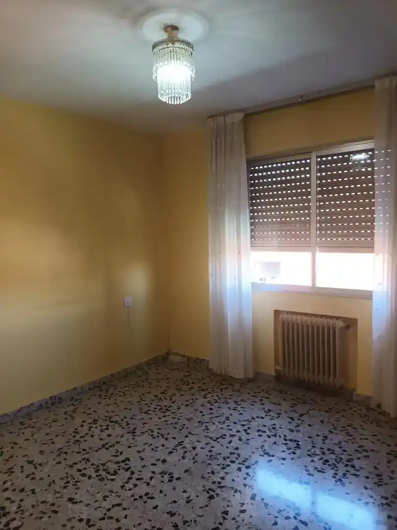Dormitori de Pis en venda en Ponferrada amb Jardí privat, Traster i Rentadora
