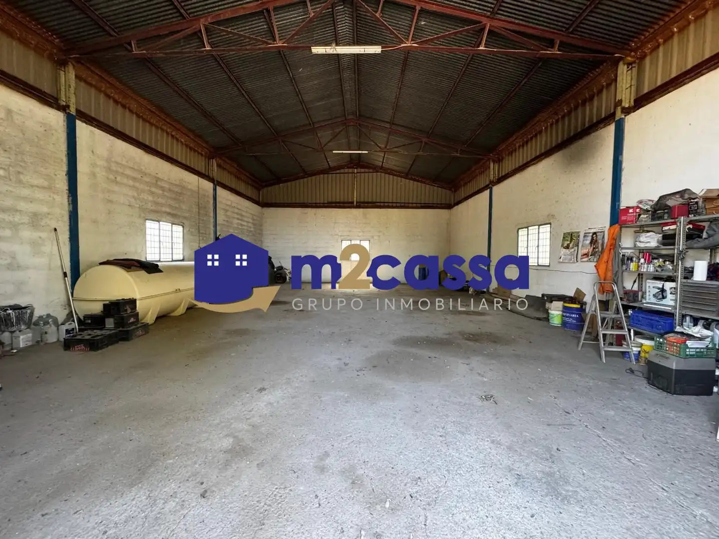 Vista exterior de Nave industrial en venta en Lorca
