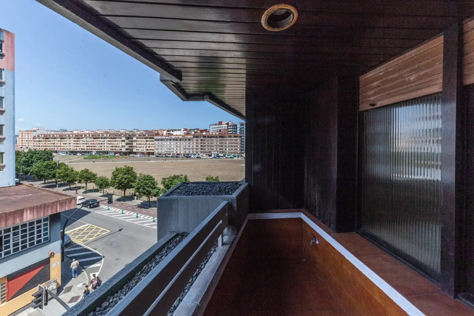 Balcony of Flat for sale in Gijón   with Heating, Parquet flooring and Terrace