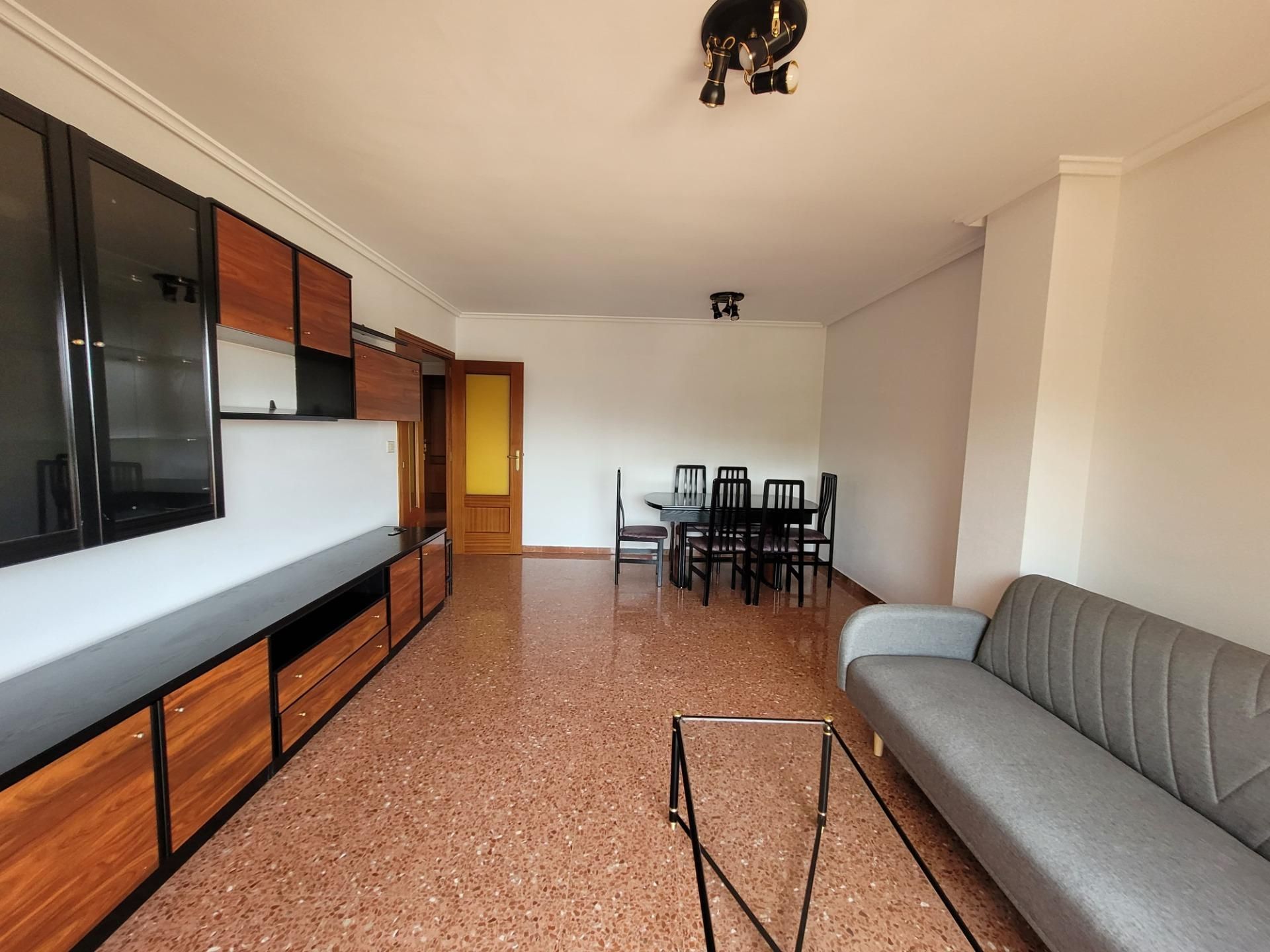 Flat to rent in Calle de Julio García Condoy, 42, Parque de los Cineastas