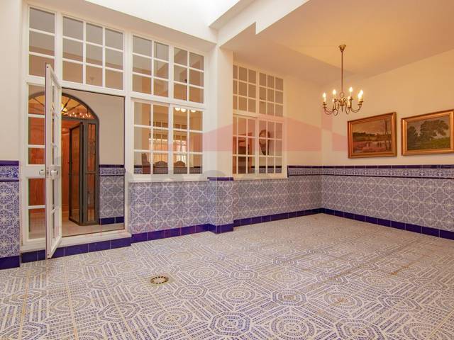 Casa-chalet en Venta en Centro Histórico