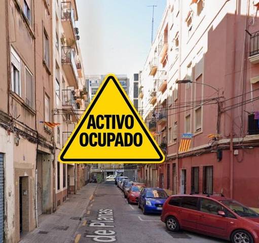 Piso en Venta en En Corts - Doctor Waksman