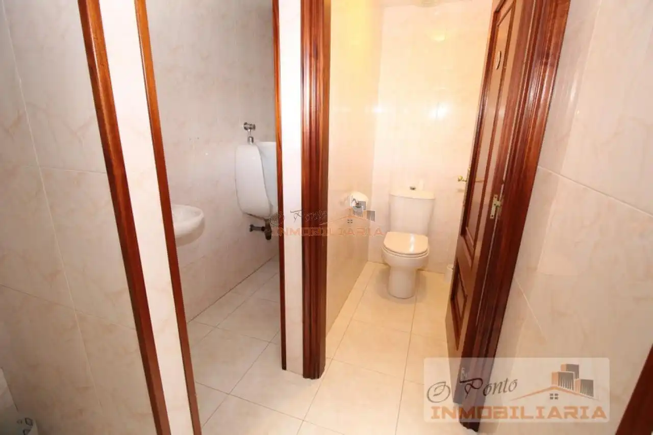 Local comercial en venda a Piñeiros- Freixeiro, imagen 15