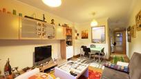 Living room of Apartment for sale in Santiago de Compostela   with Oven and Community pool