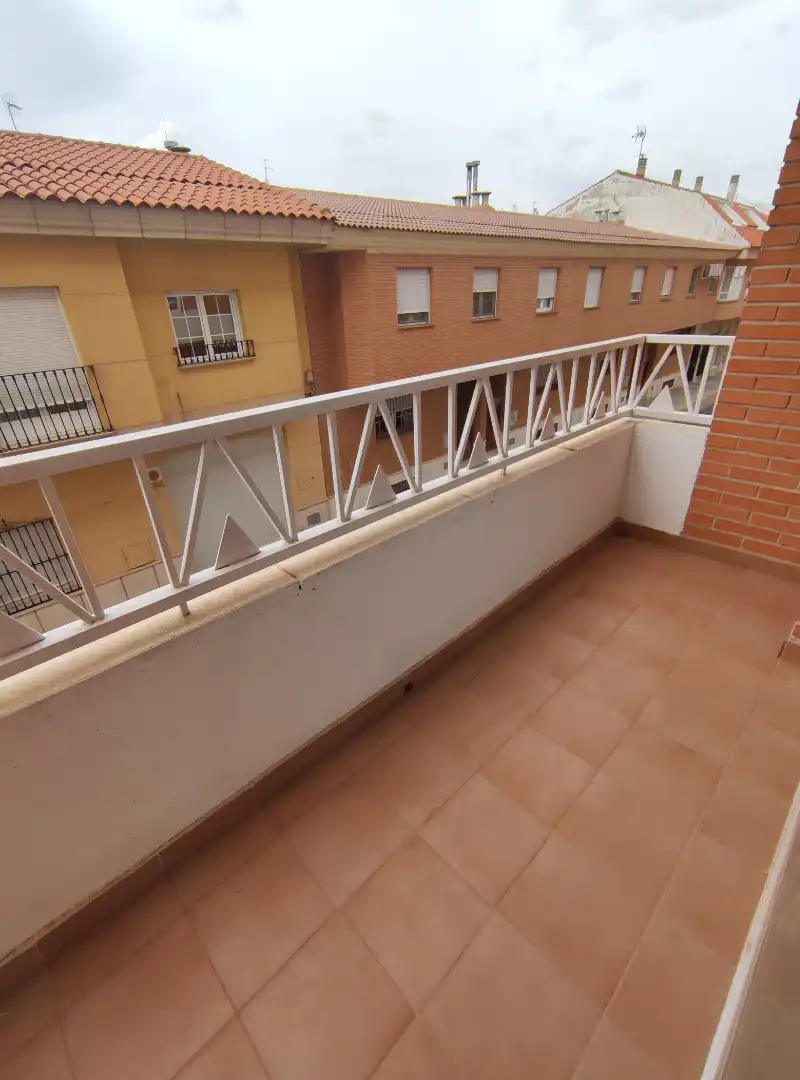 Terrasse von Wohnung zur Miete in Ciudad Real mit Möbliert