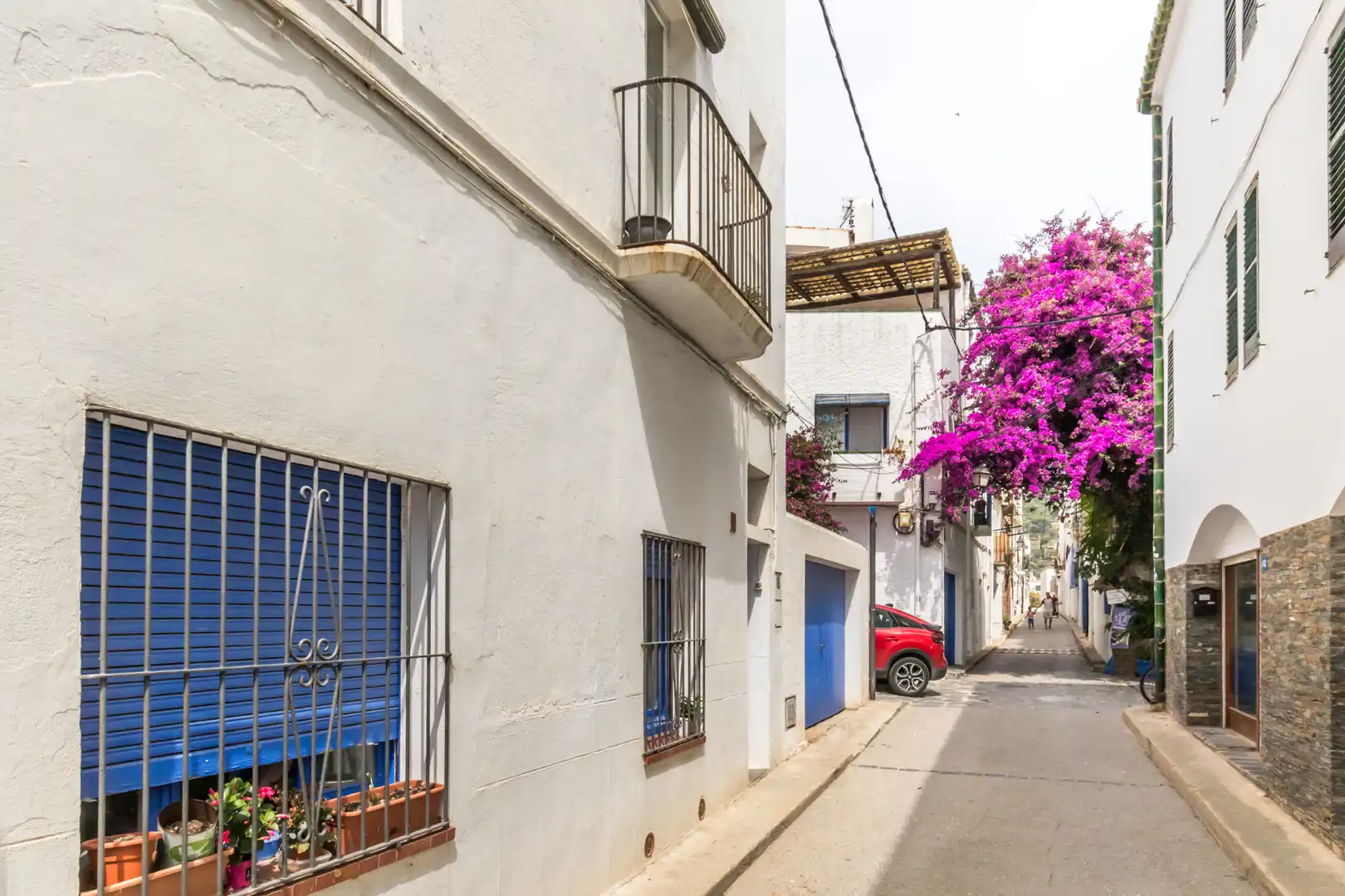 Außenansicht von Einfamilien-Reihenhaus zum Verkauf in Cadaqués mit Klimaanlage und Heizung