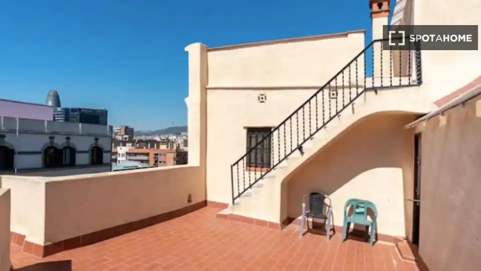Flat with terrace to rent in Sant Martí, imagen 11