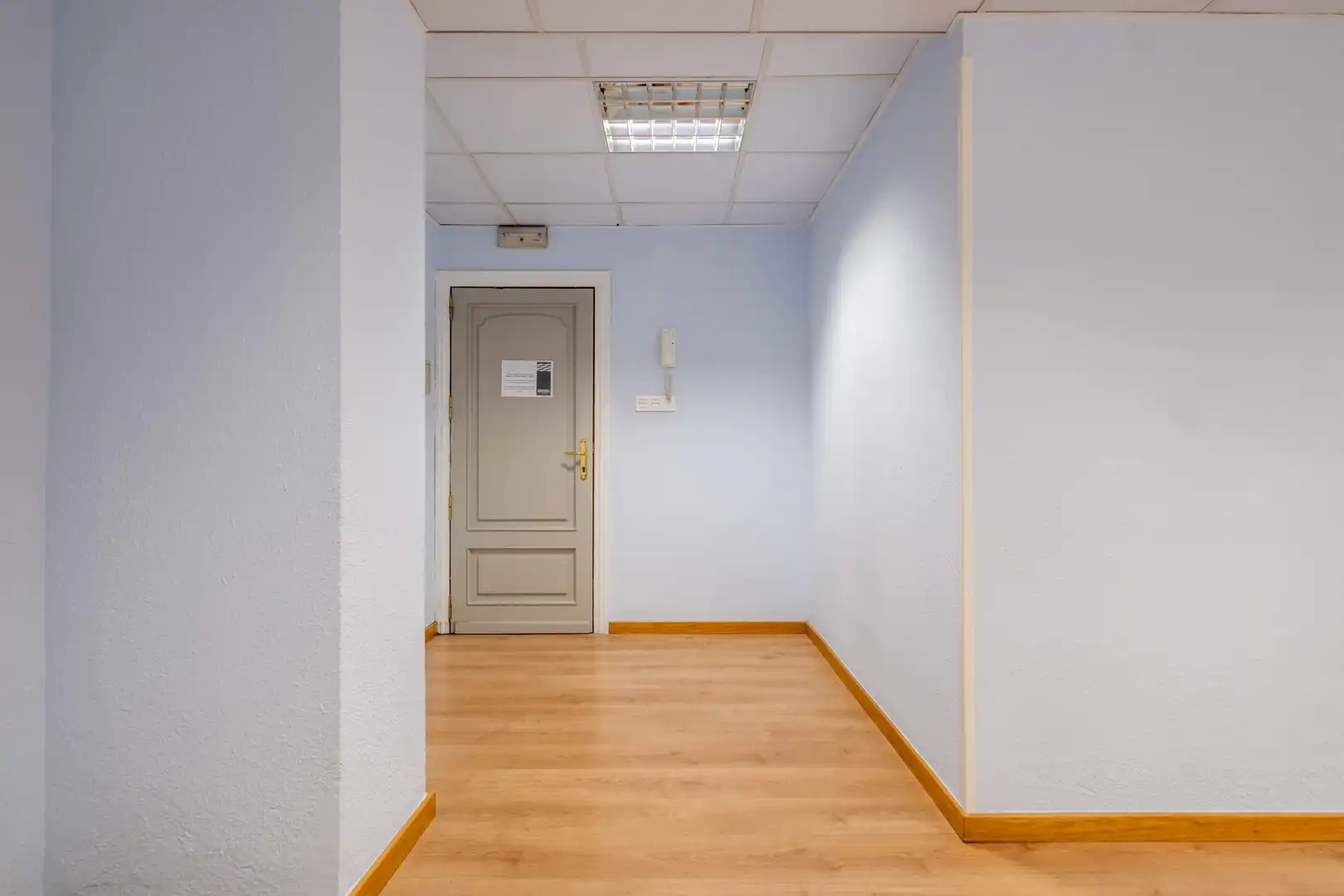 Büro zur Miete in Zaragoza mit Klimaanlage und Heizung