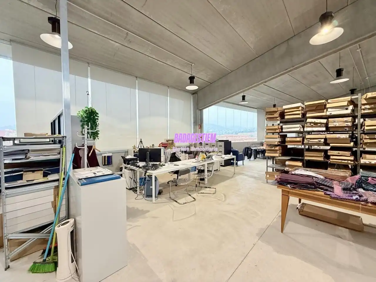 Nave industrial en venta en Plaça del Vapor, imagen 15