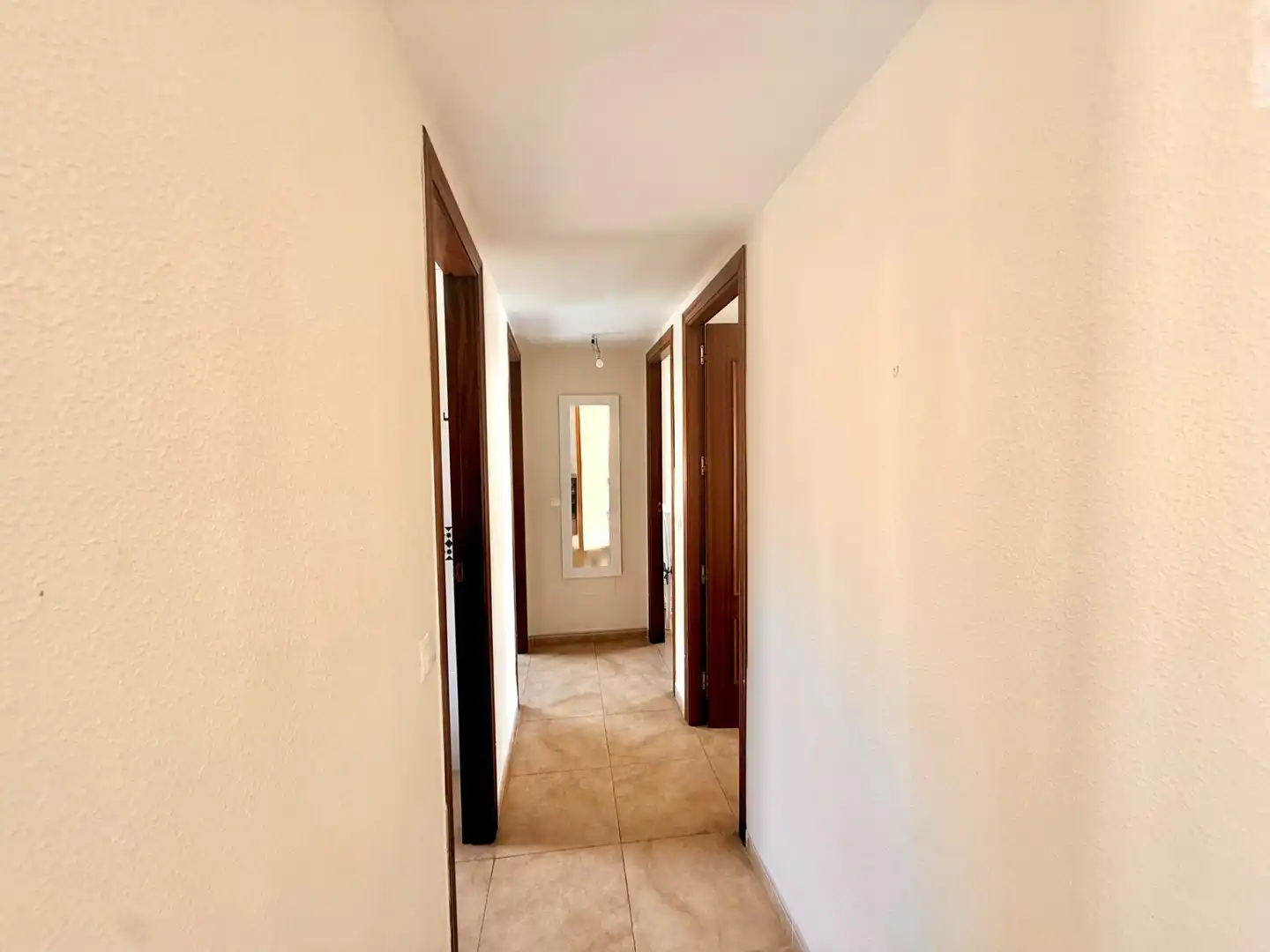 Piso en venta en Roquetas de Mar con Balcón