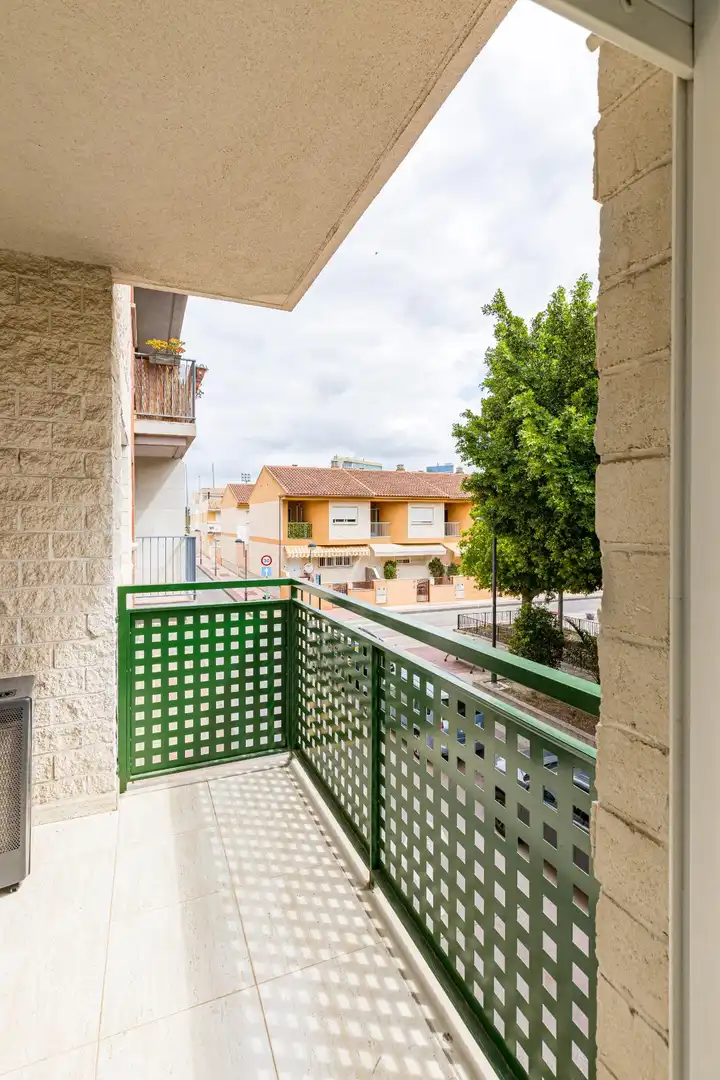 Vista exterior de Piso en venta en Murcia con Aire acondicionado, Terraza y Trastero