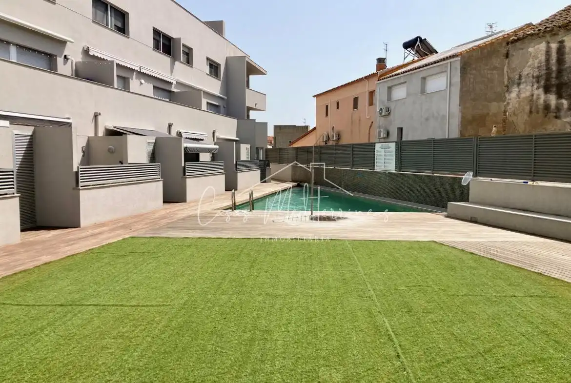 Piscina de Piso en venta en Deltebre con Aire acondicionado y Piscina comunitaria