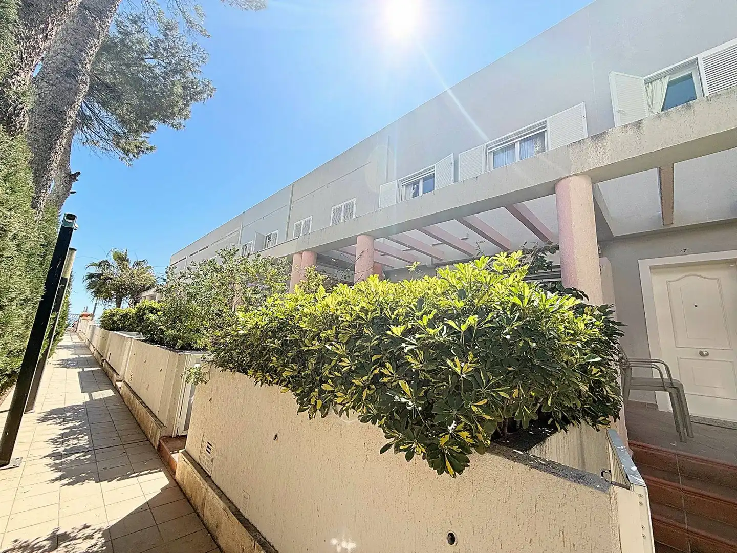 Vista exterior de Casa o xalet en venda en Calpe / Calp amb Terrassa i Moblat