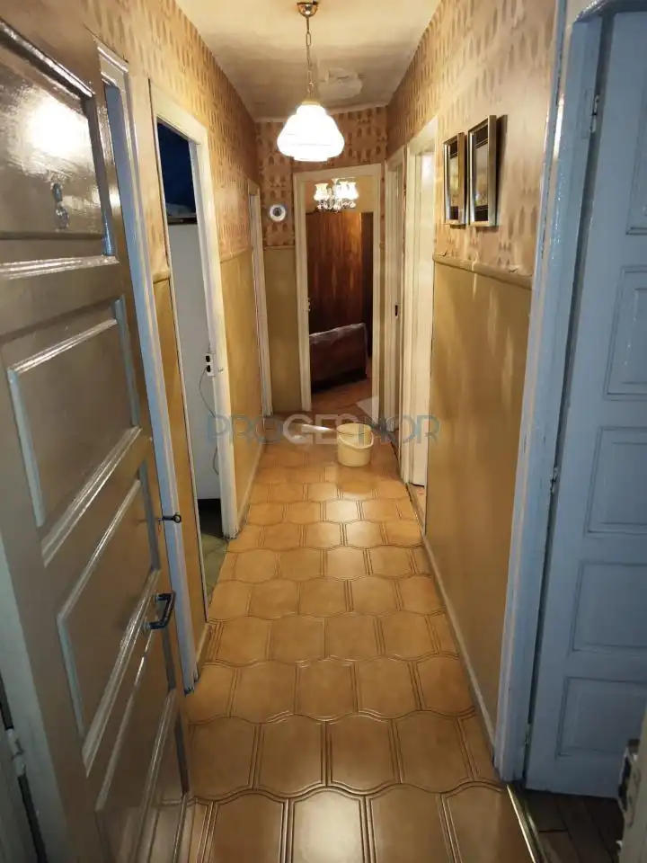 Casa o xalet en venda en León Capital  amb Jardí privat i Traster