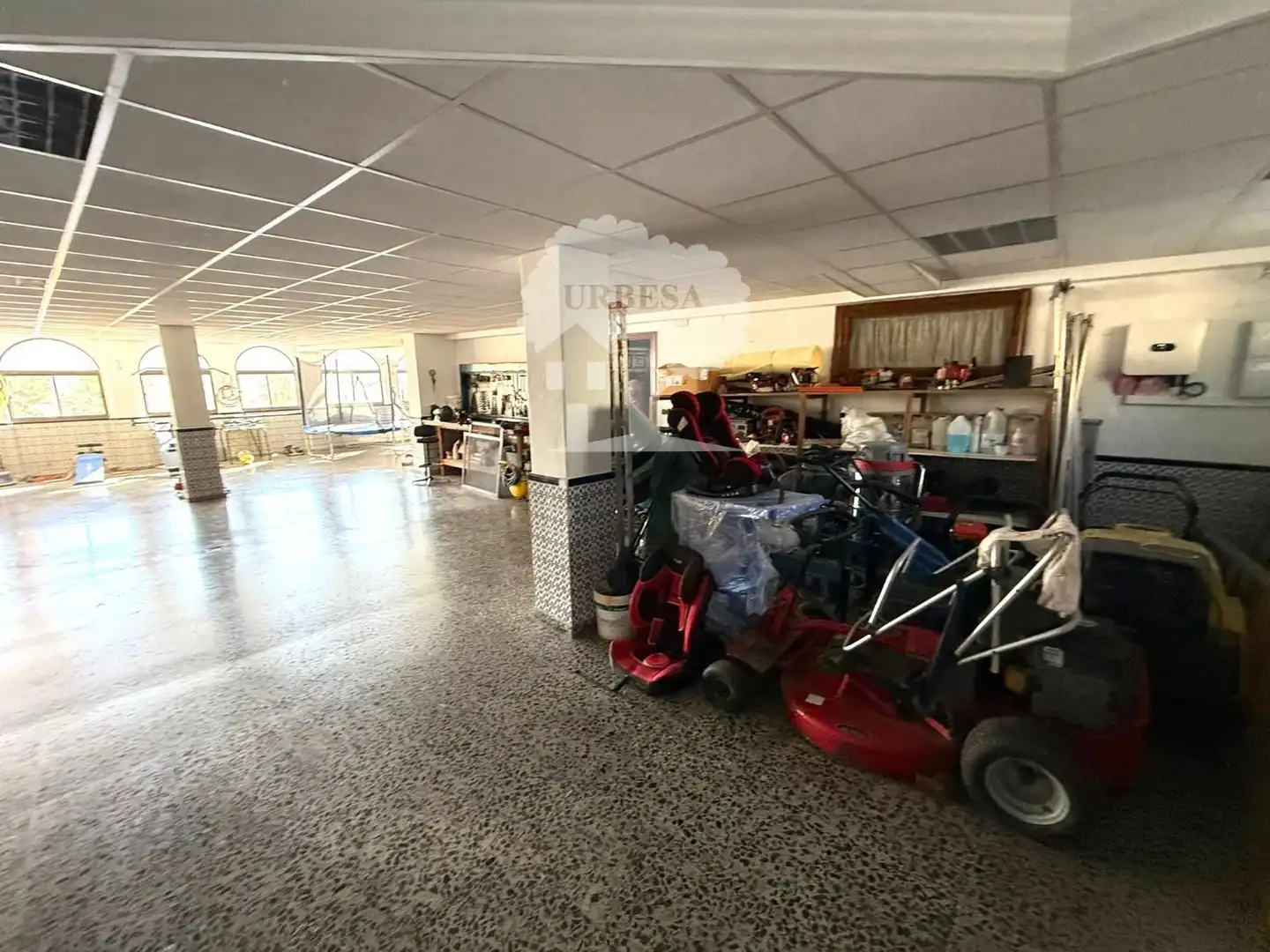 Einfamilien-Reihenhaus zum Verkauf in Motril mit Klimaanlage, Heizung und Schwimmbad