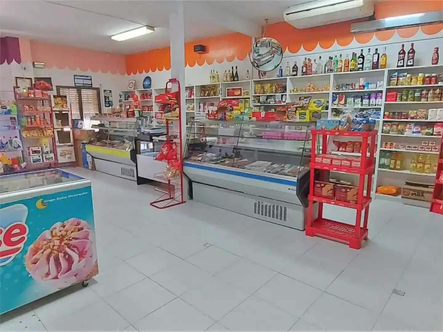 Local en venda en Boceguillas amb Moblat