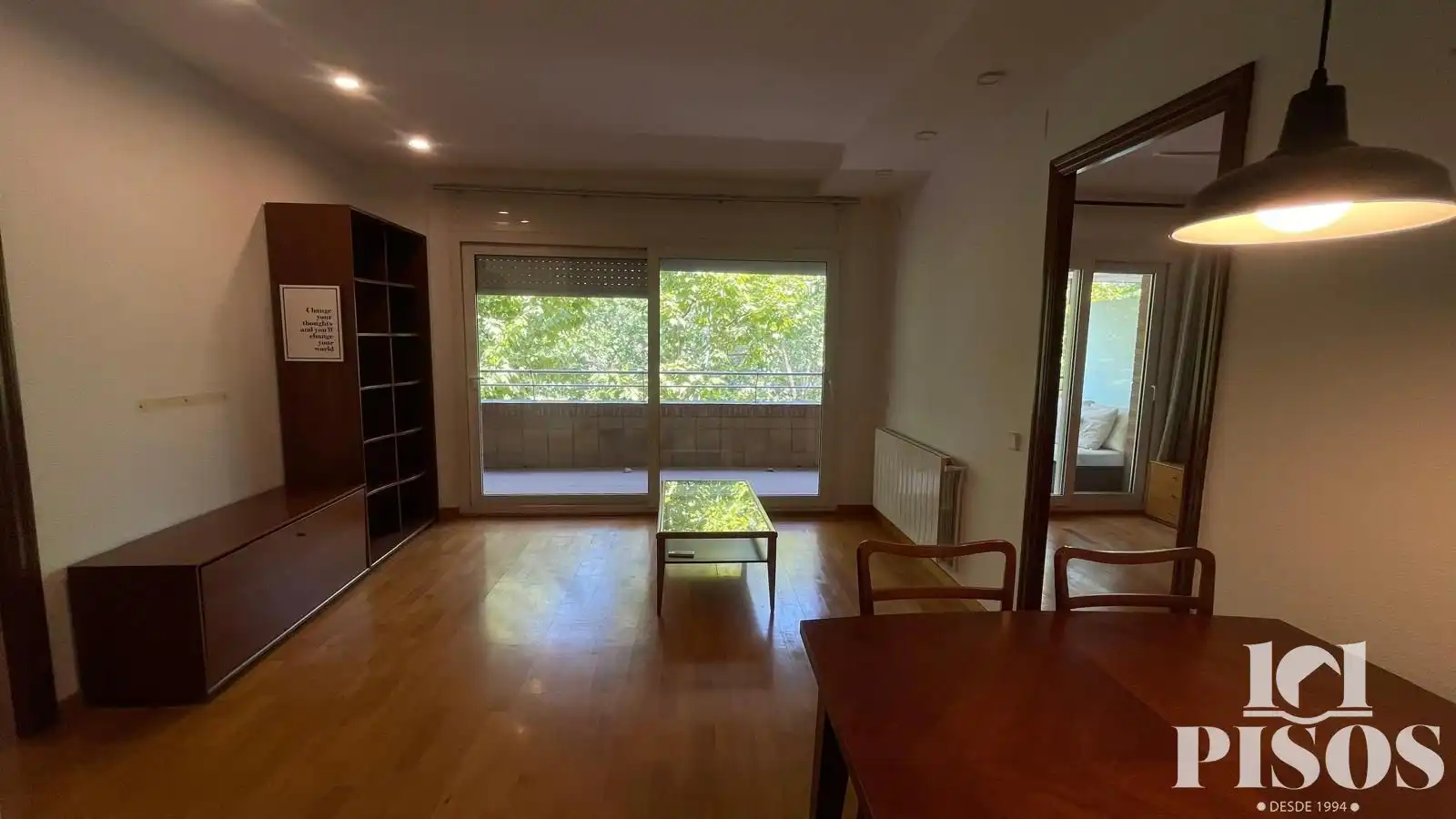 Sala de estar de Piso de alquiler en Sant Cugat del Vallès con Calefacción, Parquet y Terraza