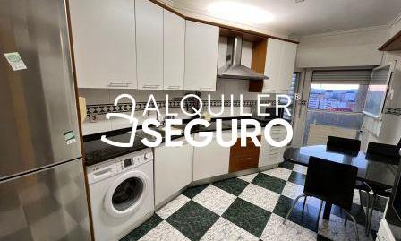 Foto 4 de Piso de alquiler en José Achotegui , Gazalbide, Vitoria - Gasteiz