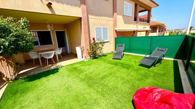 Casa adosada en Venta en Novamar - Mediterráneo