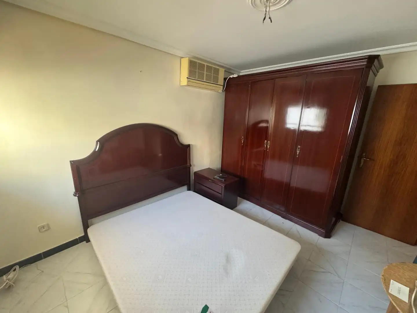 Dormitori de Casa o xalet en venda en Sevilla amb Traster