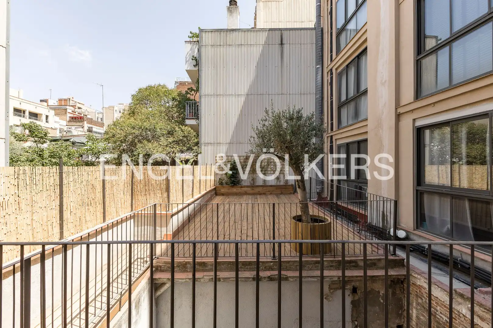 Terraza de Apartamento en venta en Barcelona con Aire acondicionado, Calefacción y Terraza