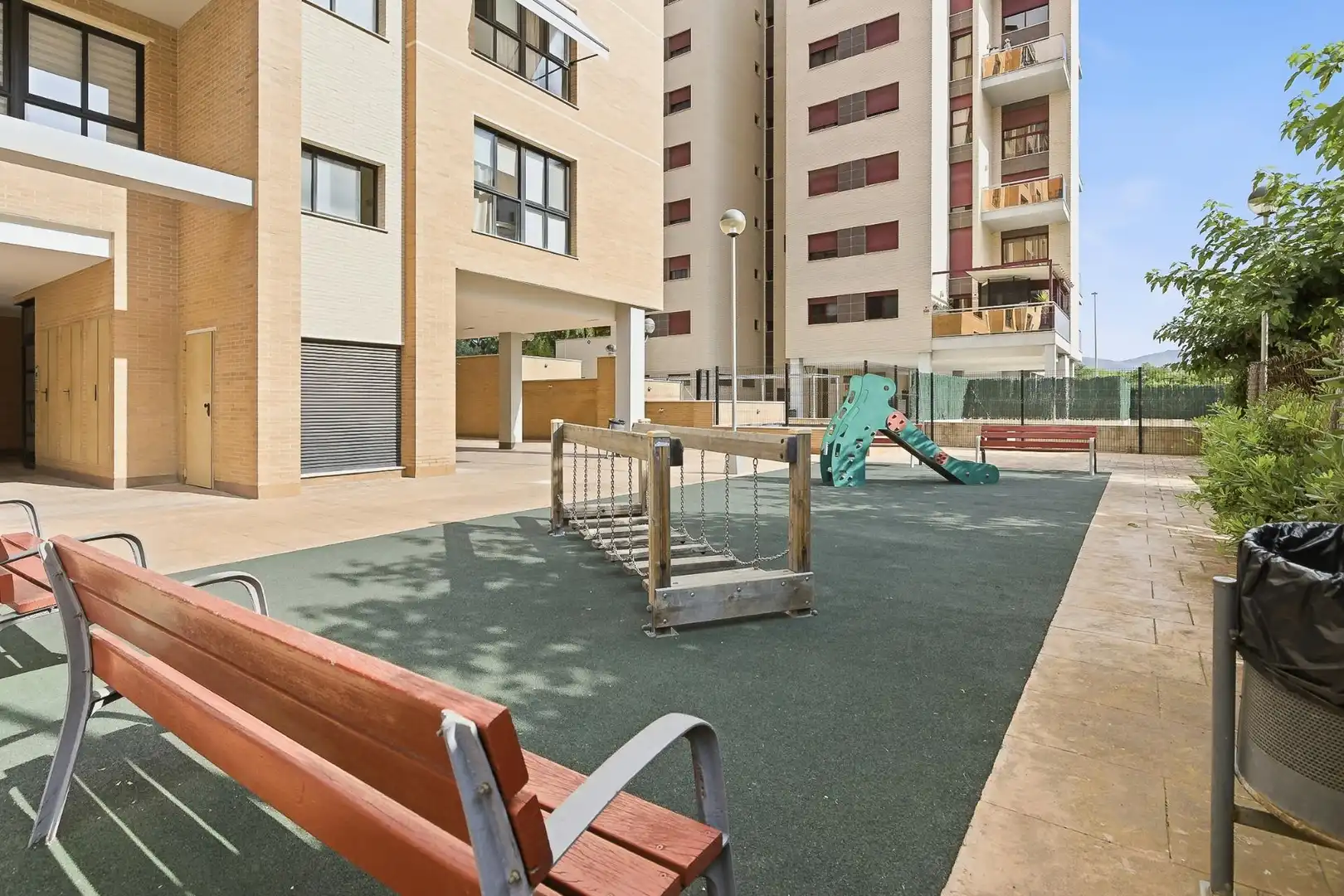 Terrassa de Pis en venda en Castellón de la Plana / Castelló de la Plana amb Aire condicionat, Jardí privat i Balcó