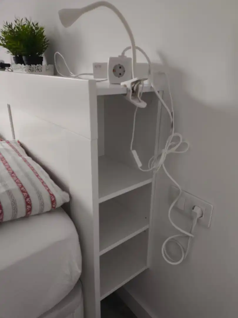 Schlafzimmer von Wohnung zum Verkauf in Arona mit Möbliert, Ofen und Mikrowelle