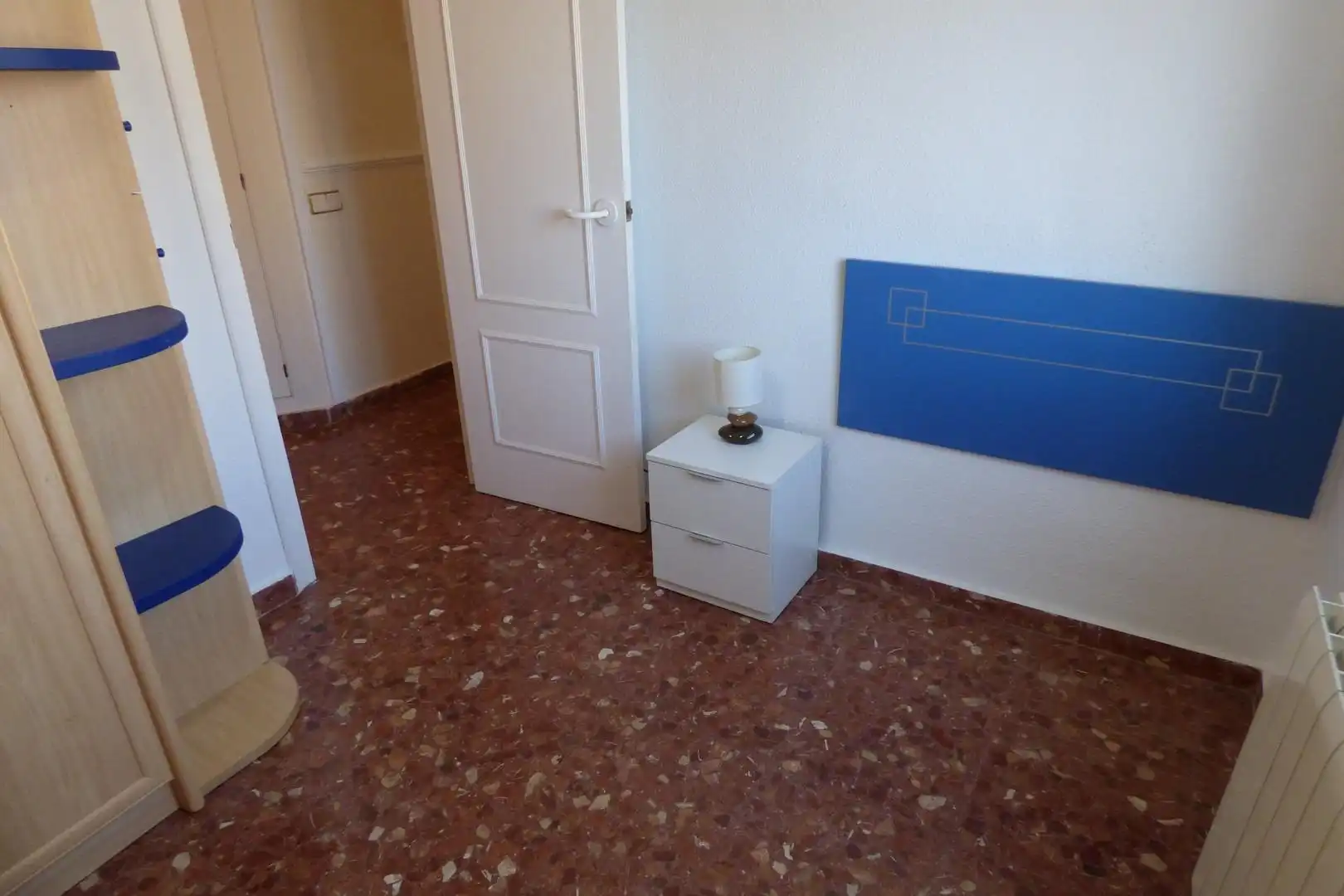 Wohnung zum Verkauf in Alicante / Alacant mit Klimaanlage, Heizung und Privatgarten