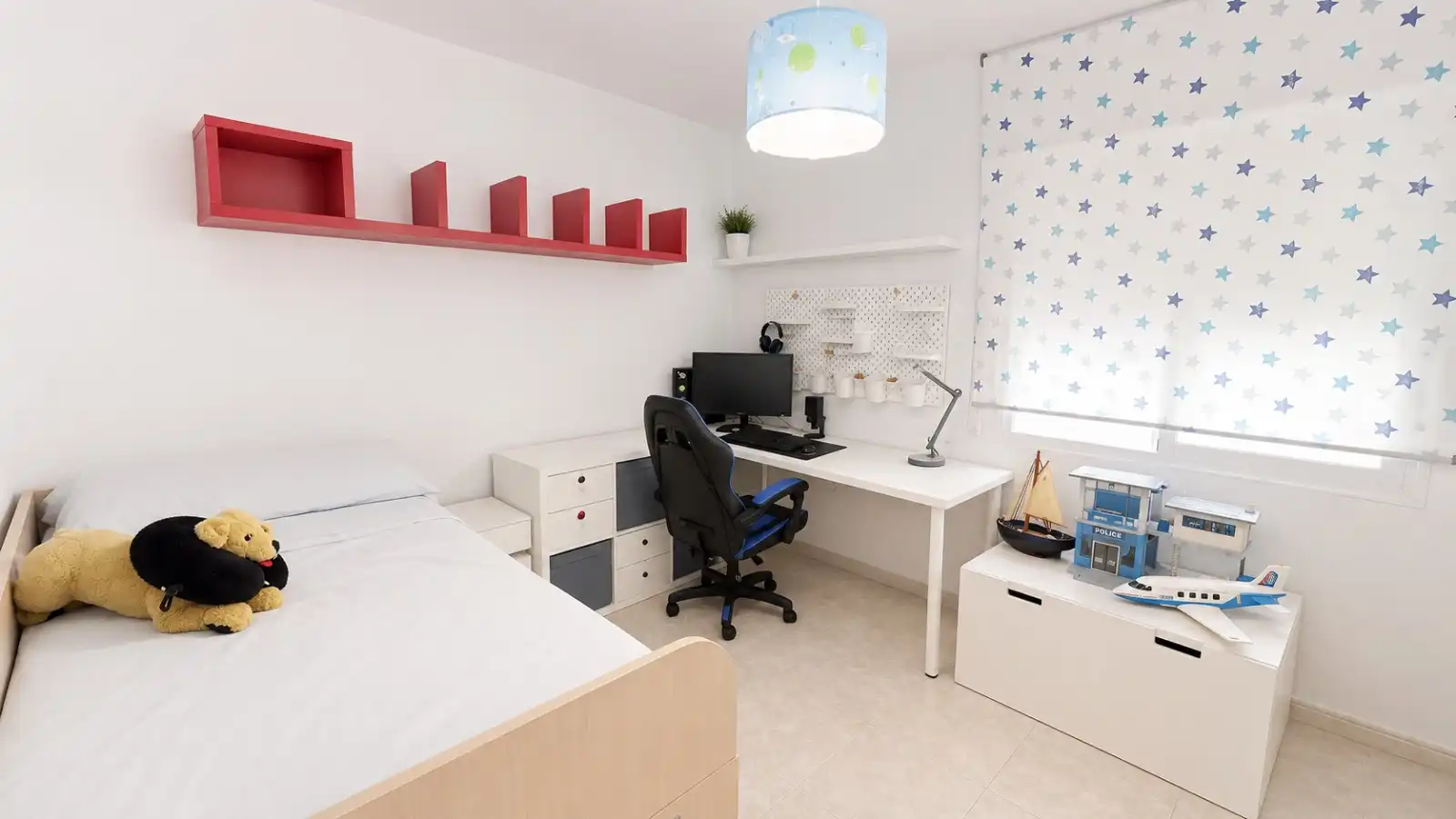 Bedroom of Apartments for sale in Altea