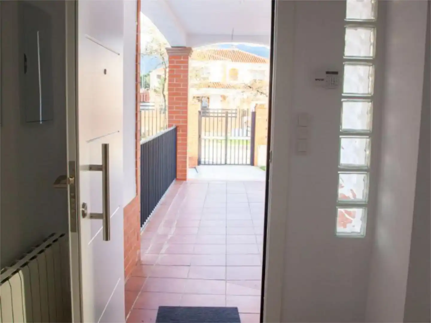 Piso en venta en Villa de Otura con Jardín privado