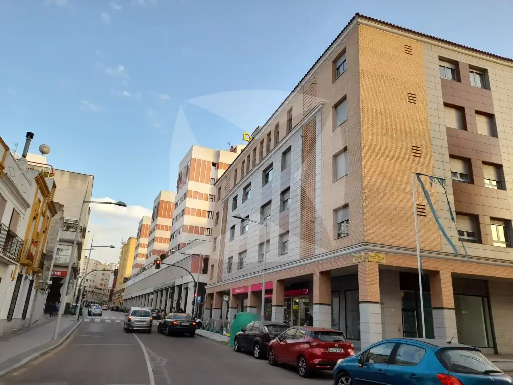 Exterior view of Flat for rent in Badajoz Capital  with Air Conditioner, Heating and Oven