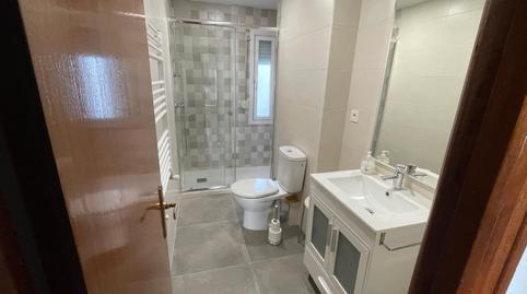 Photo 3 of Flat to share in Calle de Santa Juliana, 40, Bellas Vistas, Madrid