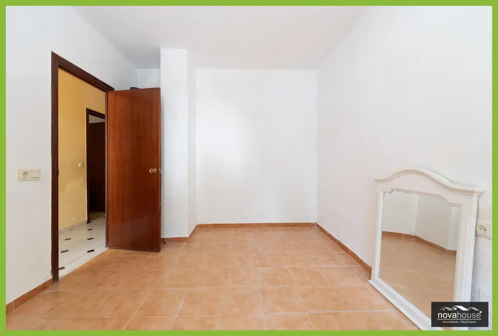 Habitación de Casa o chalet en venta en Málaga con Aire acondicionado, Terraza y Trastero