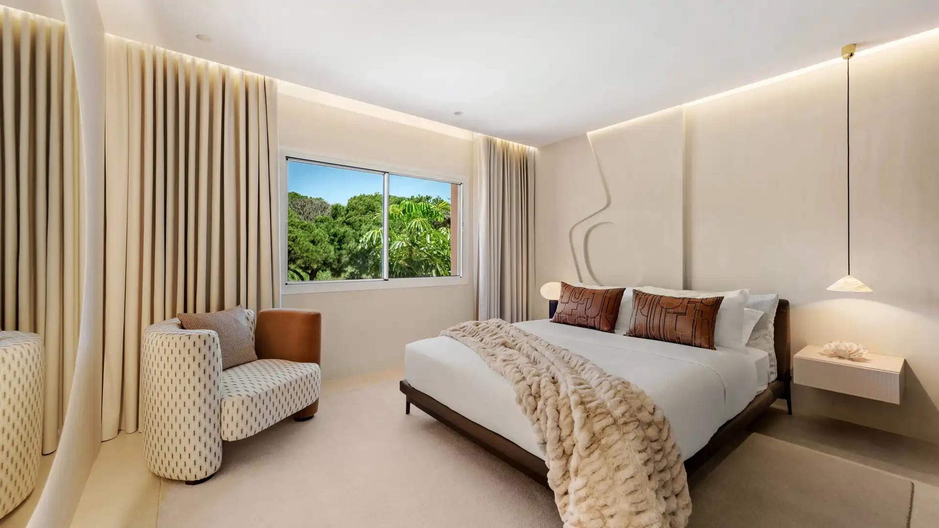Dormitori de Àtic en venda en Marbella amb Aire condicionat, Jardí privat i Terrassa